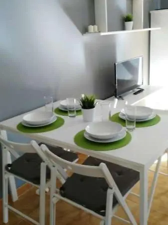 Apartman Sleeps 4 Pool Wifi T691569 Costa Teguise